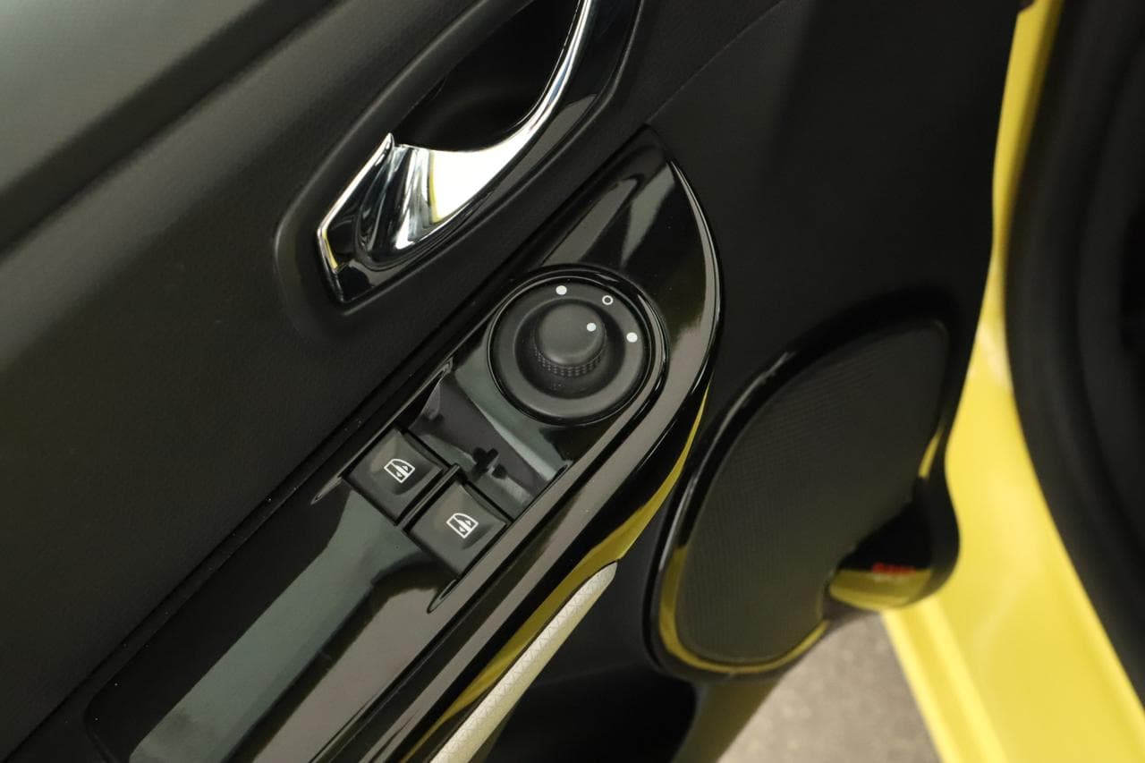 2013 Renault Clio - 35