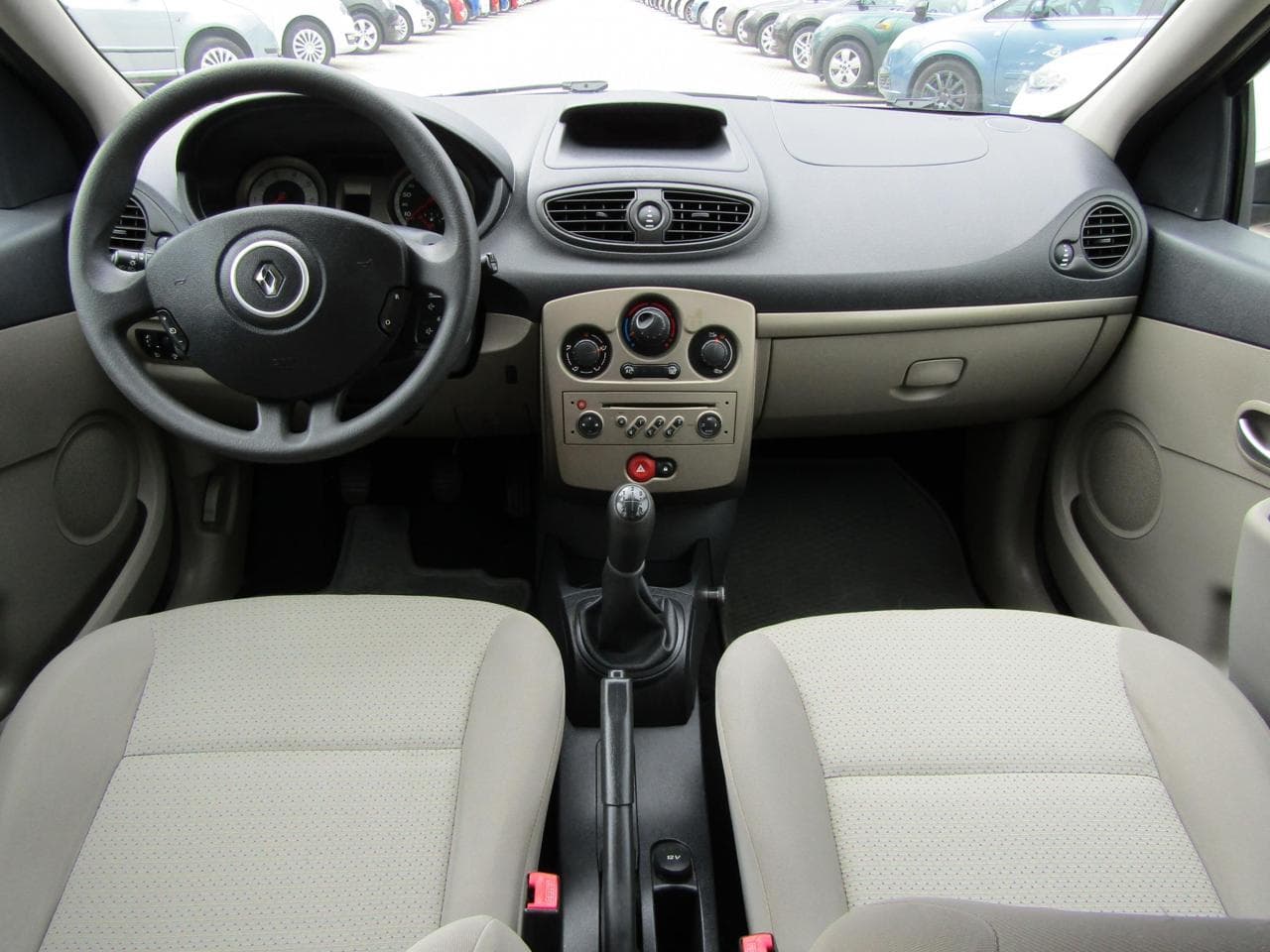 2008 Renault Clio - 15