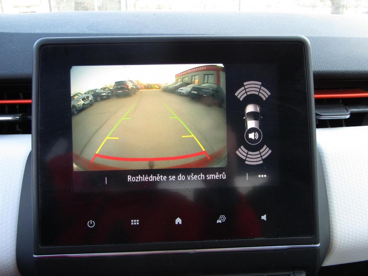 2019 Renault Clio - 33