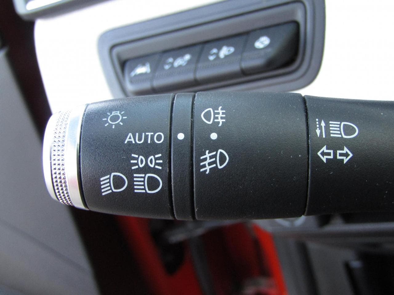 2019 Renault Clio - 25