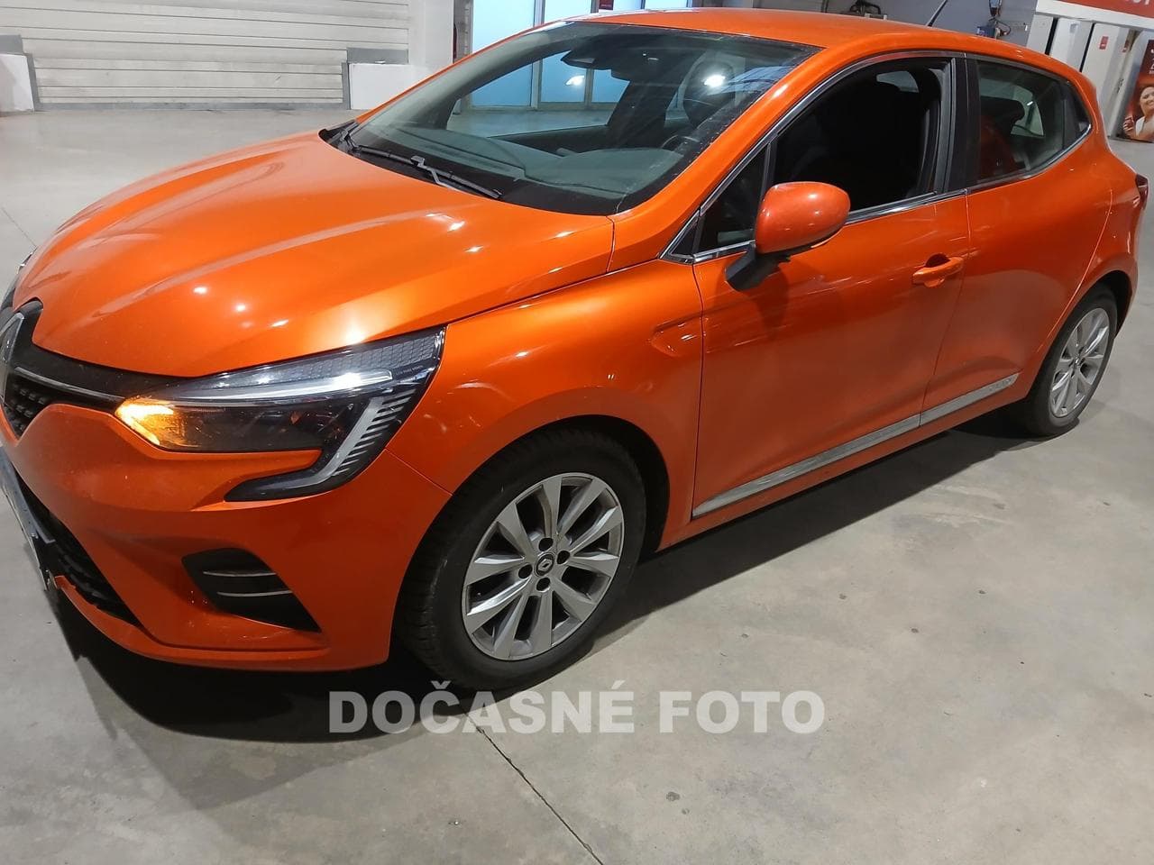 Renault Clio 1.0i, 1.maj, Serv.kniha, ČR hatchback