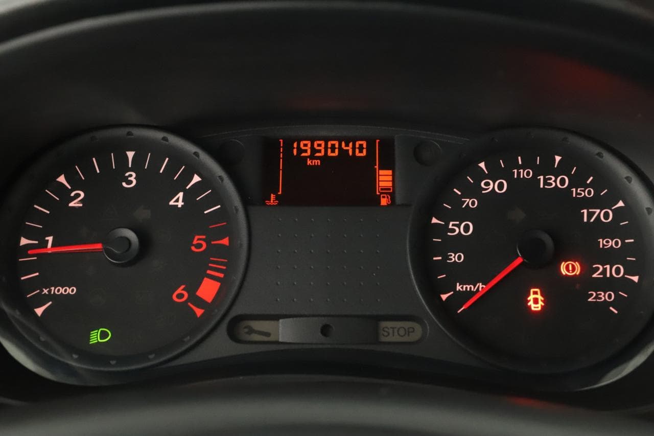 2013 Renault Clio - 27