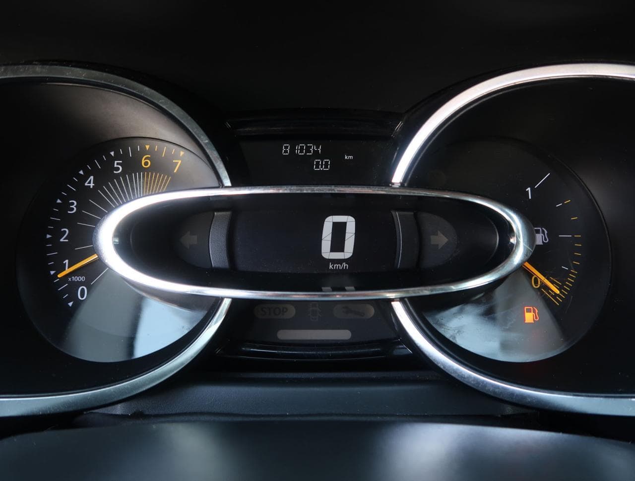 2012 Renault Clio - 33