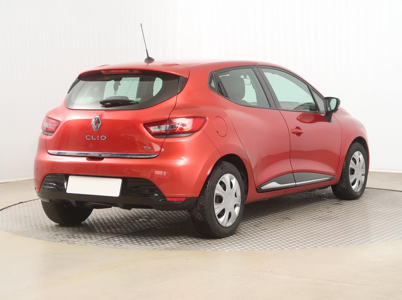 2012 Renault Clio - 13