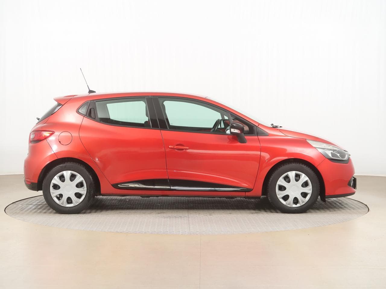 2012 Renault Clio - 15