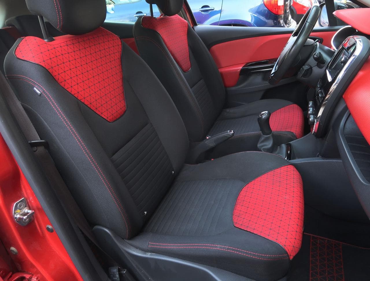 2012 Renault Clio - 23