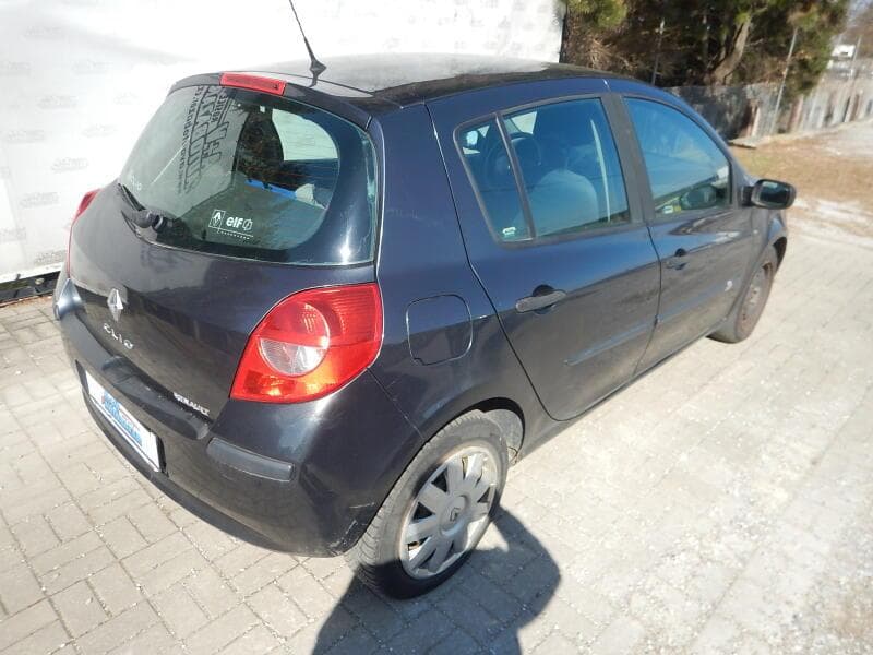 2006 Renault CLIO - 8