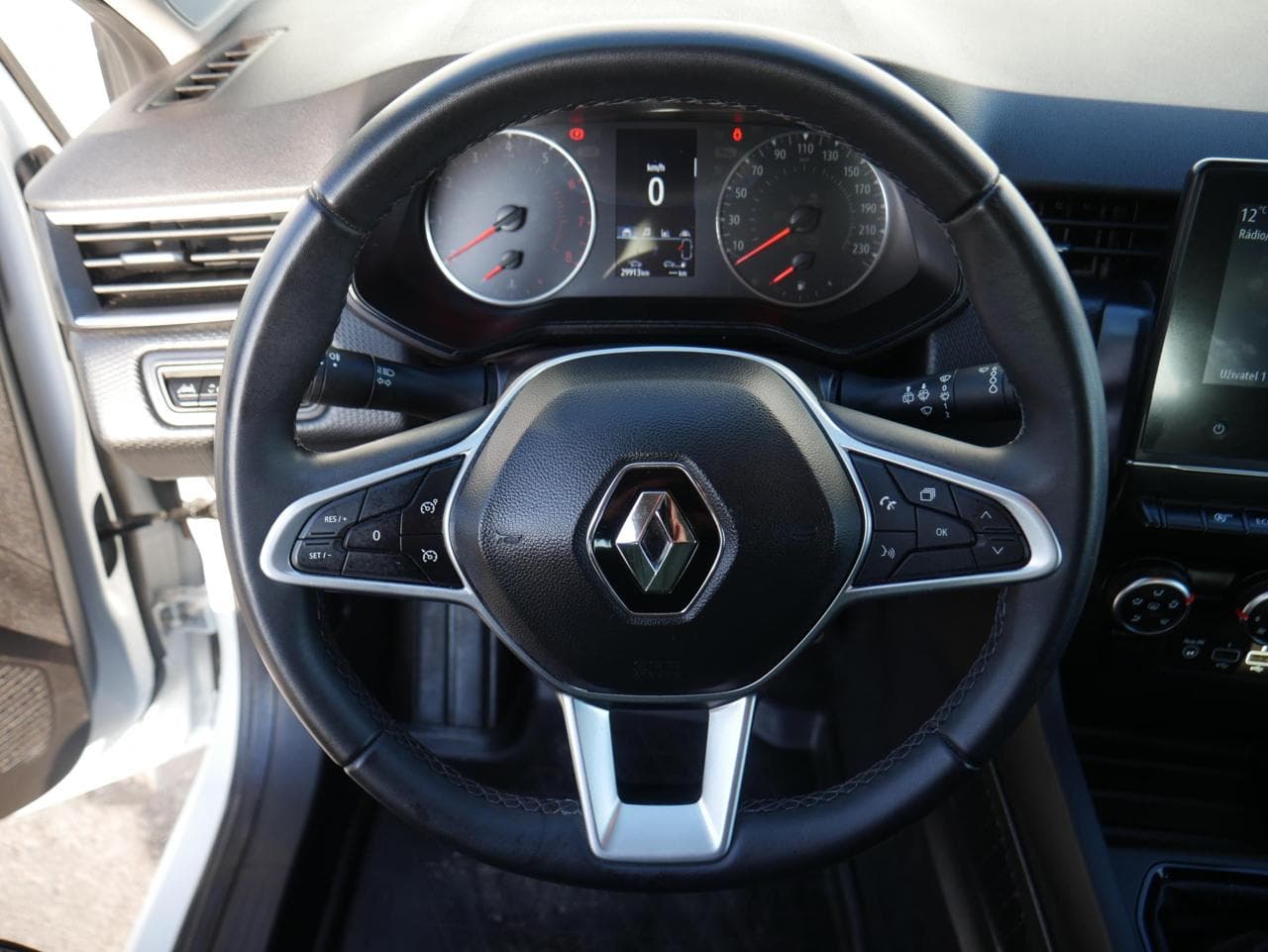 2022 Renault CLIO - 14