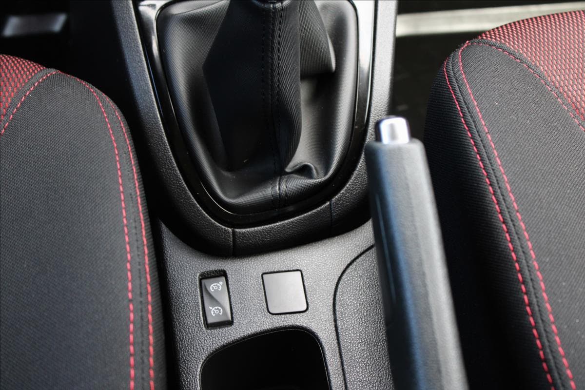 2015 Renault CLIO - 22