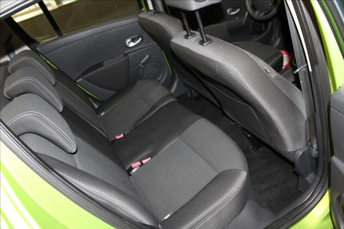 2009 Renault CLIO - 18