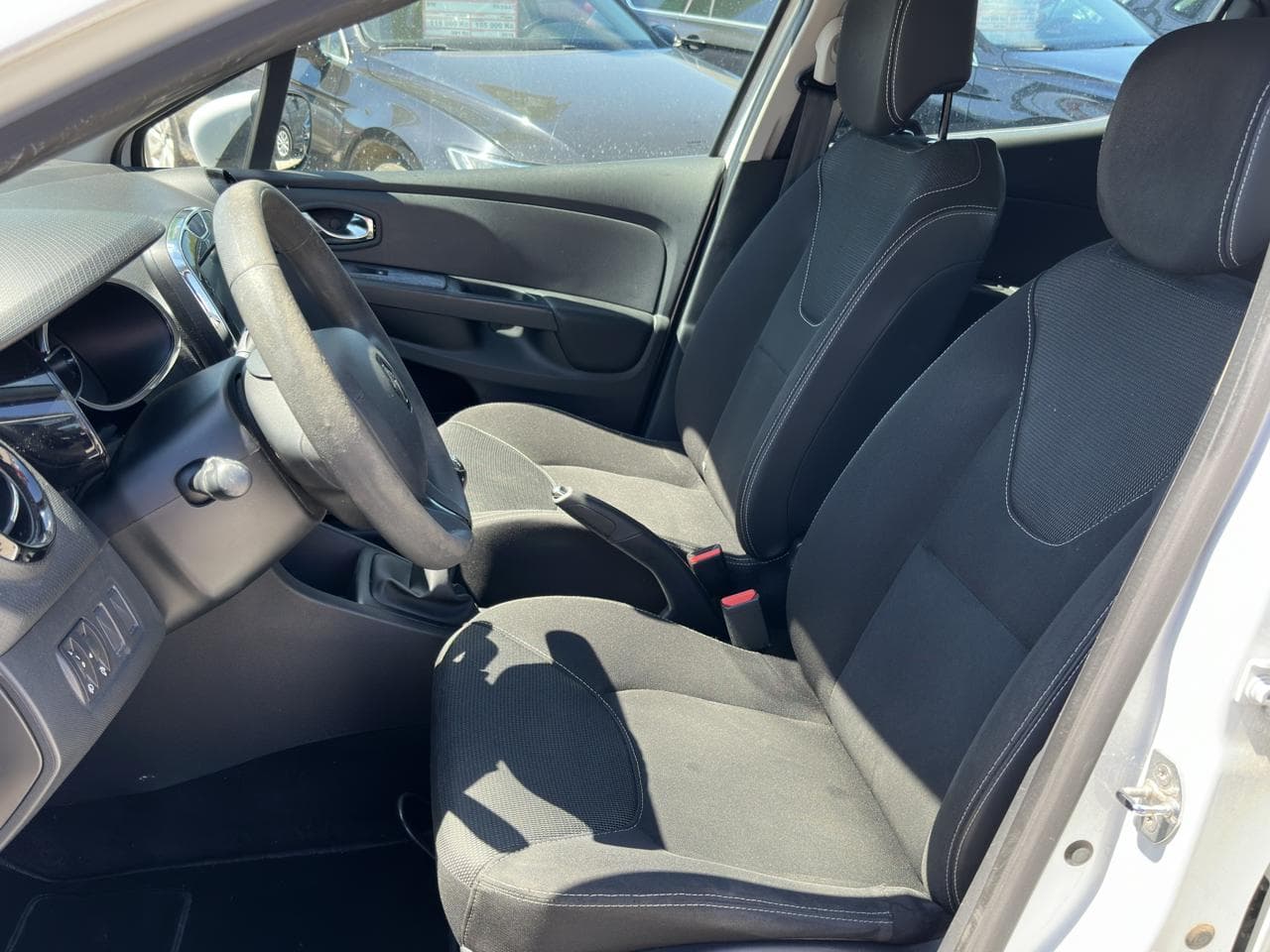 2013 Renault CLIO - 9