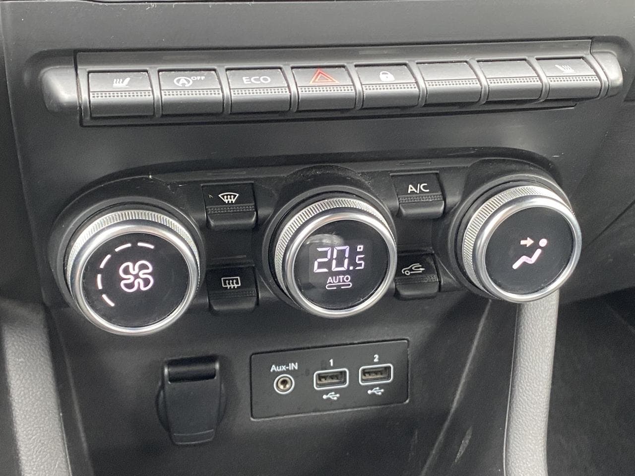 2020 Renault CLIO - 26