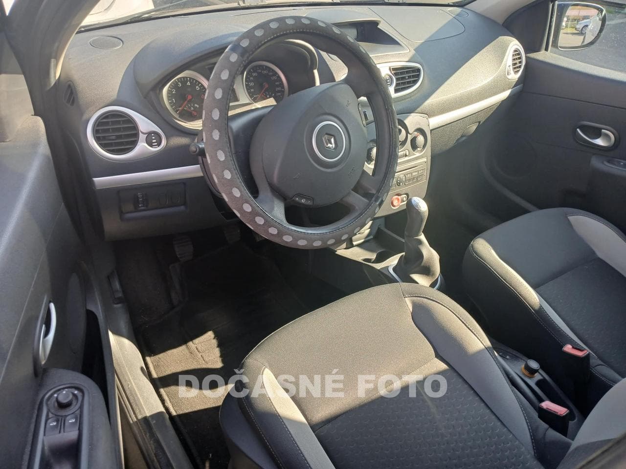 2011 Renault CLIO - 5