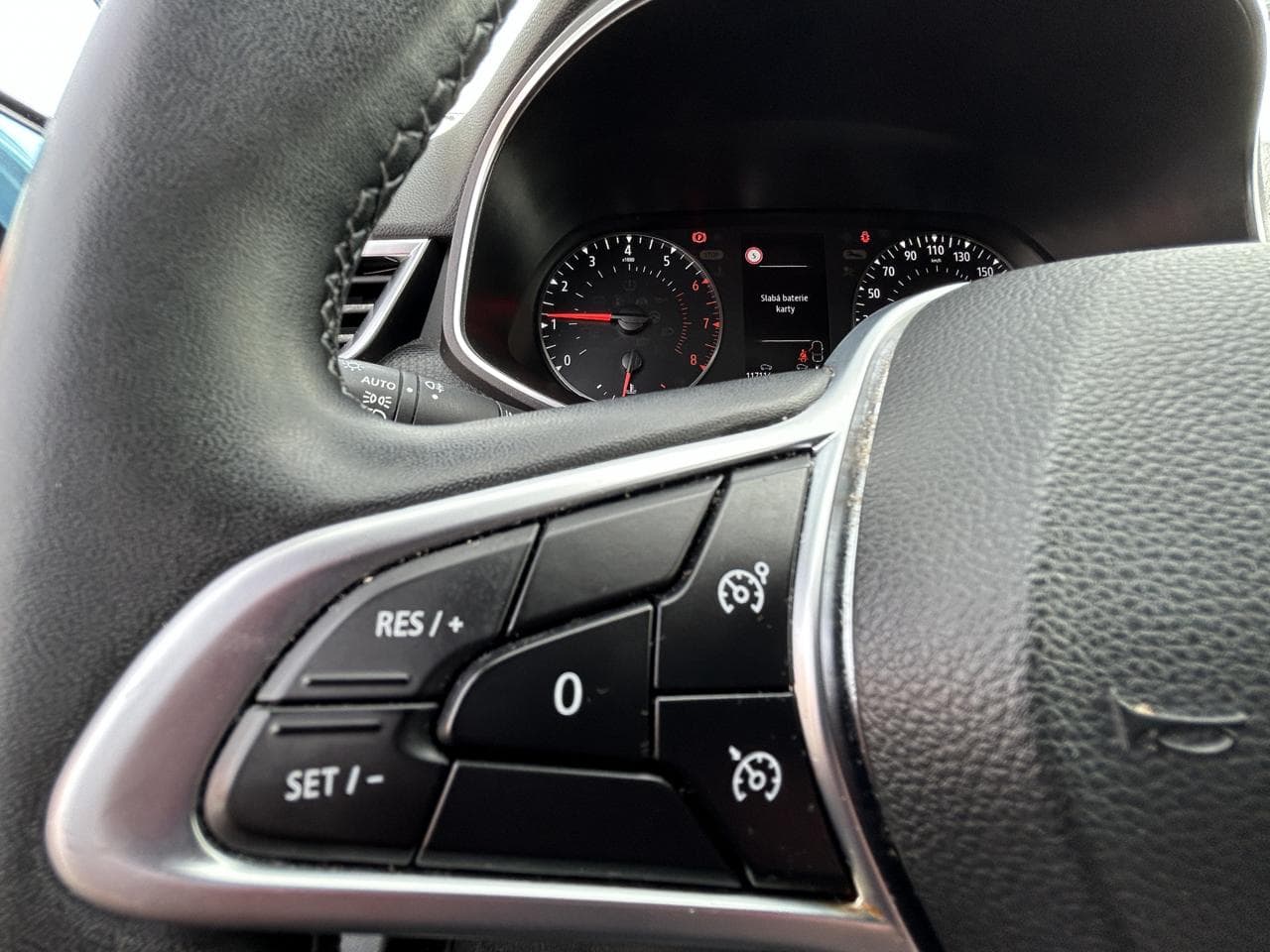 2020 Renault CLIO - 16