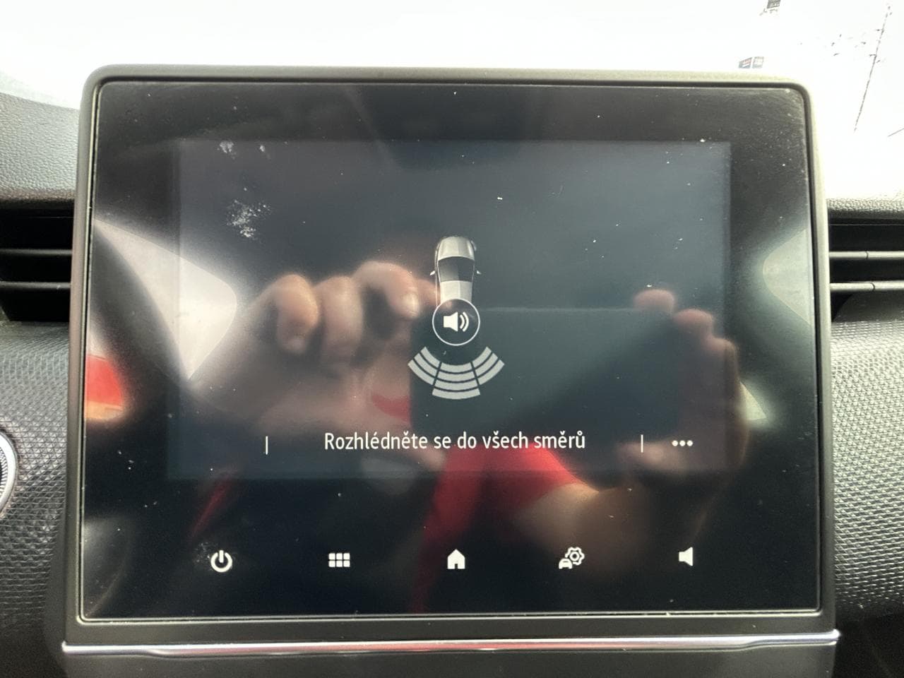 2020 Renault CLIO - 15