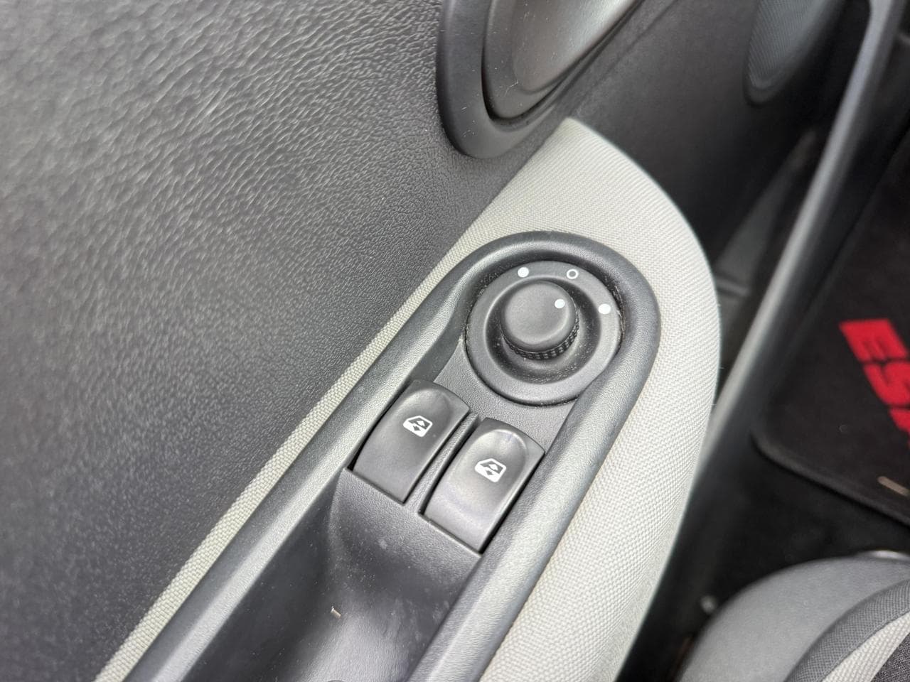 2009 Renault CLIO - 11