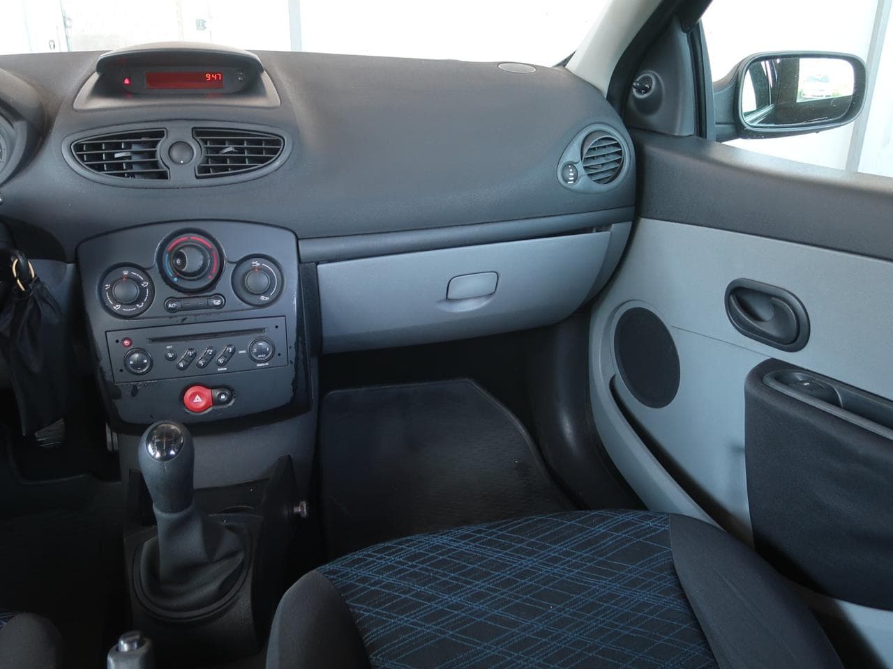 2007 Renault CLIO - 11