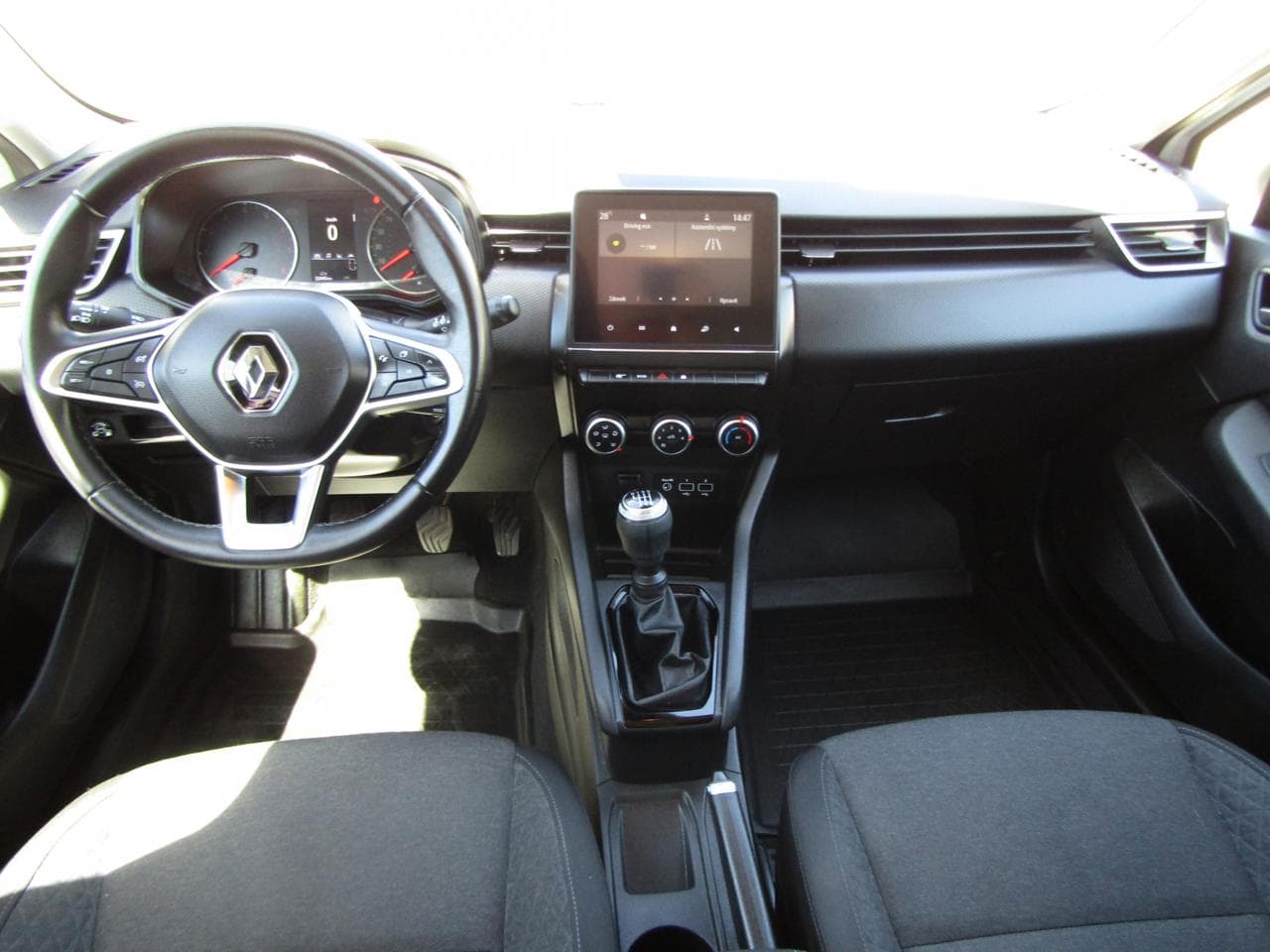 2022 Renault CLIO - 8