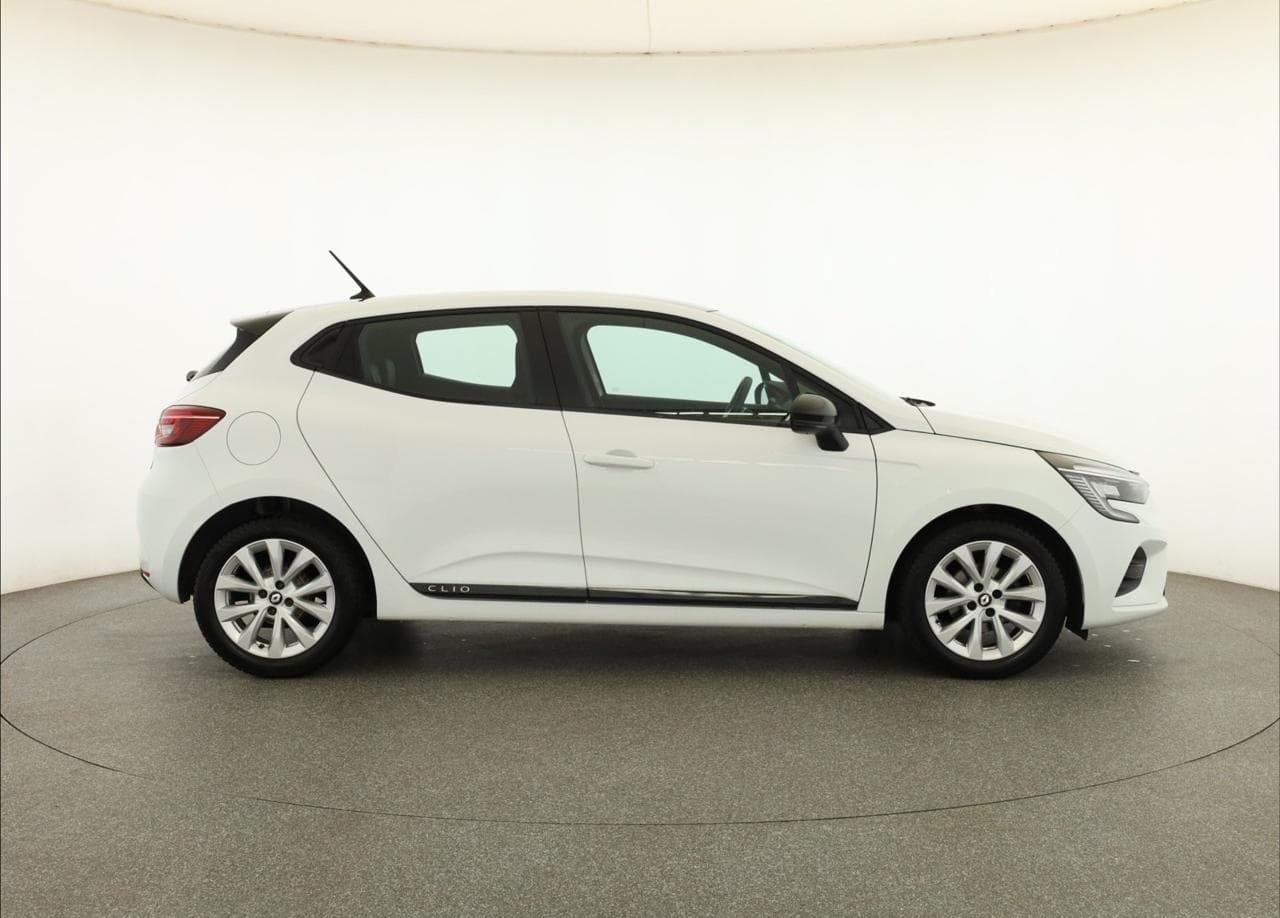 2022 Renault CLIO - 8
