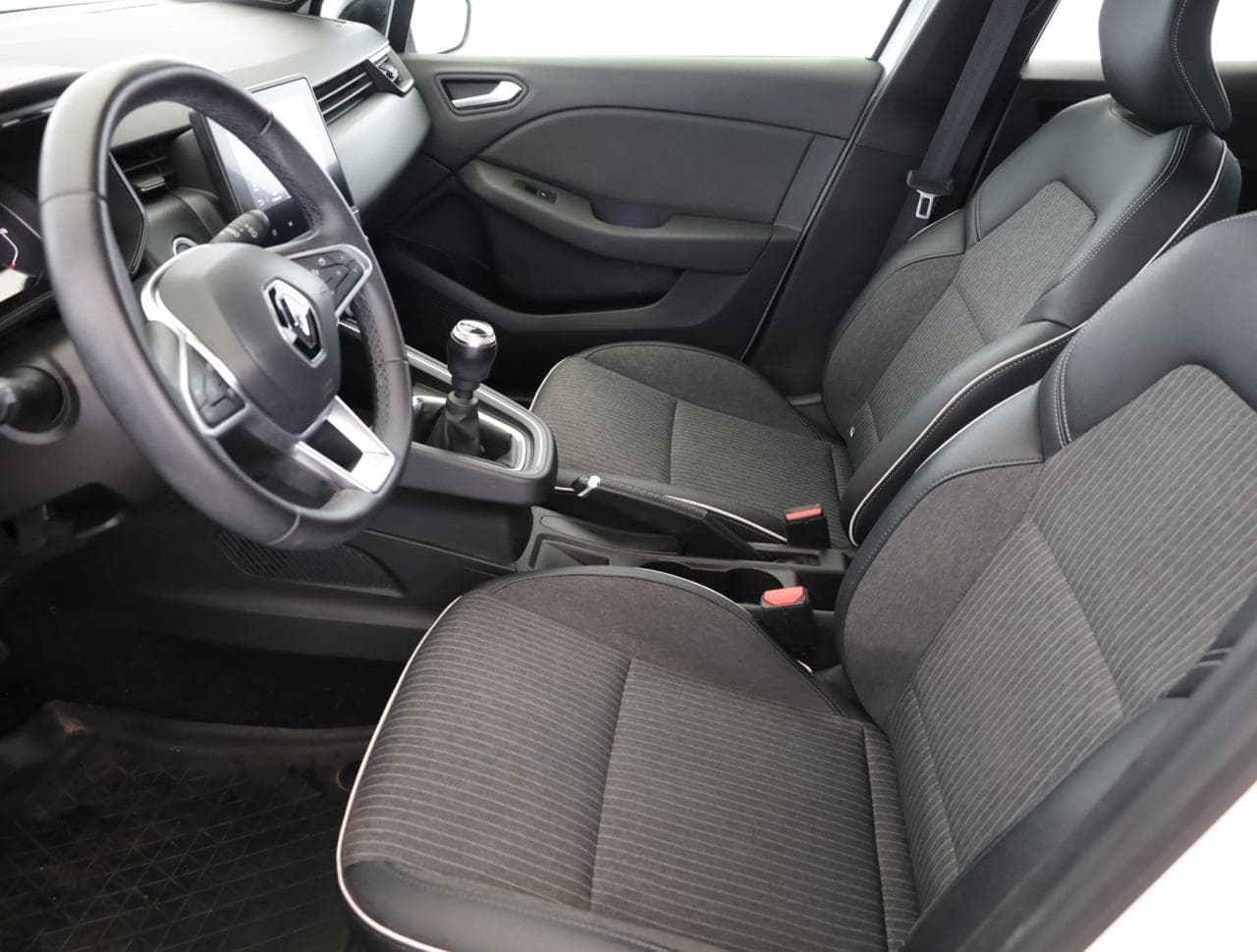 2022 Renault CLIO - 14