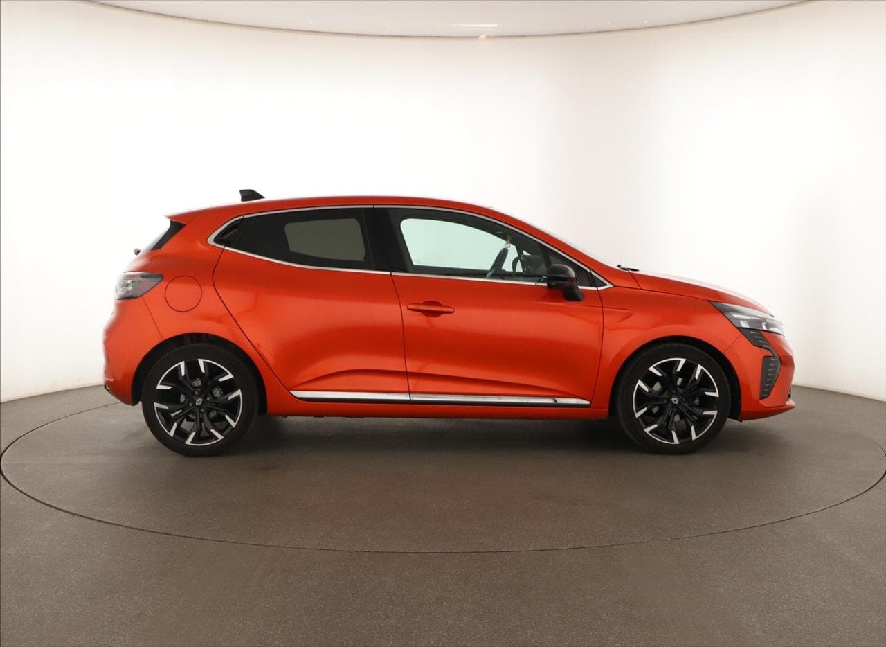 2024 Renault CLIO - 8