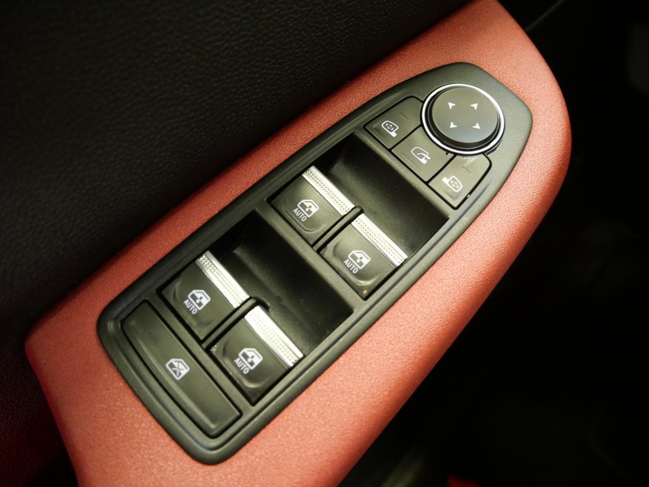 2020 Renault CLIO - 14