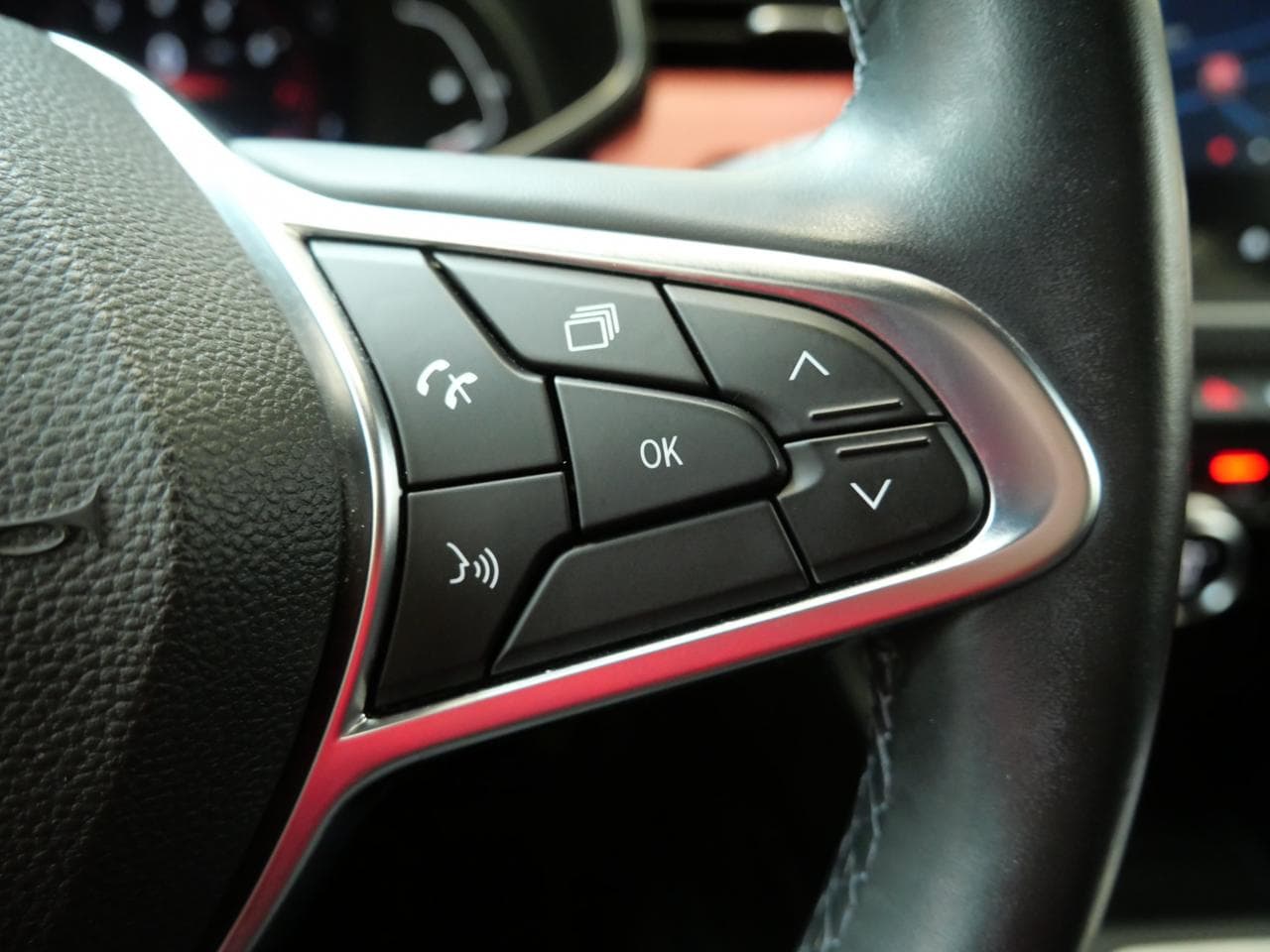 2020 Renault CLIO - 16