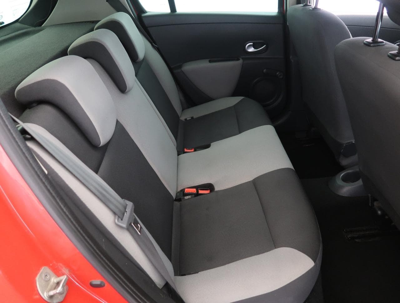 2010 Renault CLIO - 13