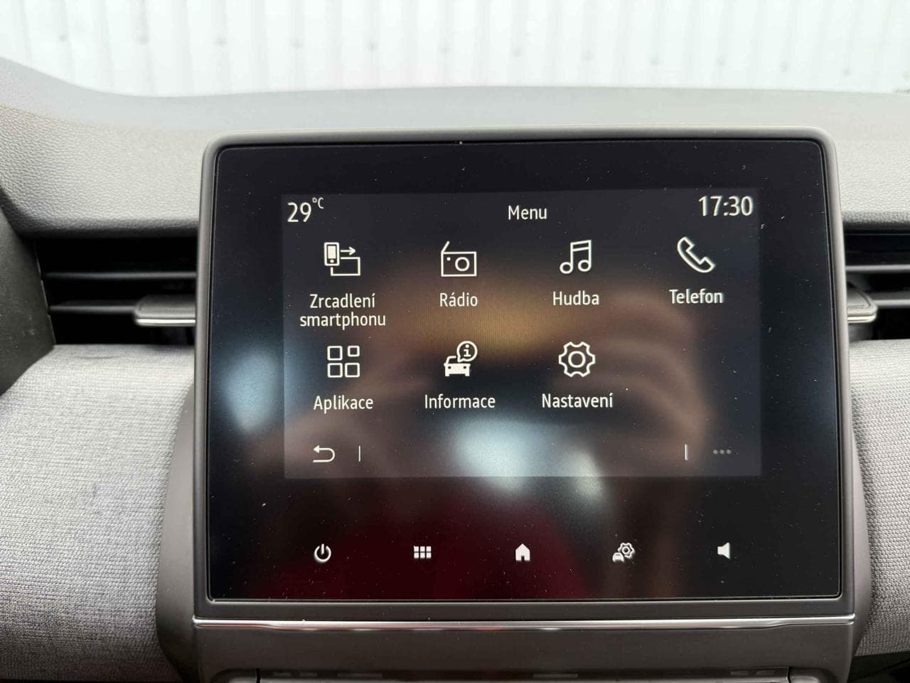 2024 Renault CLIO - 14