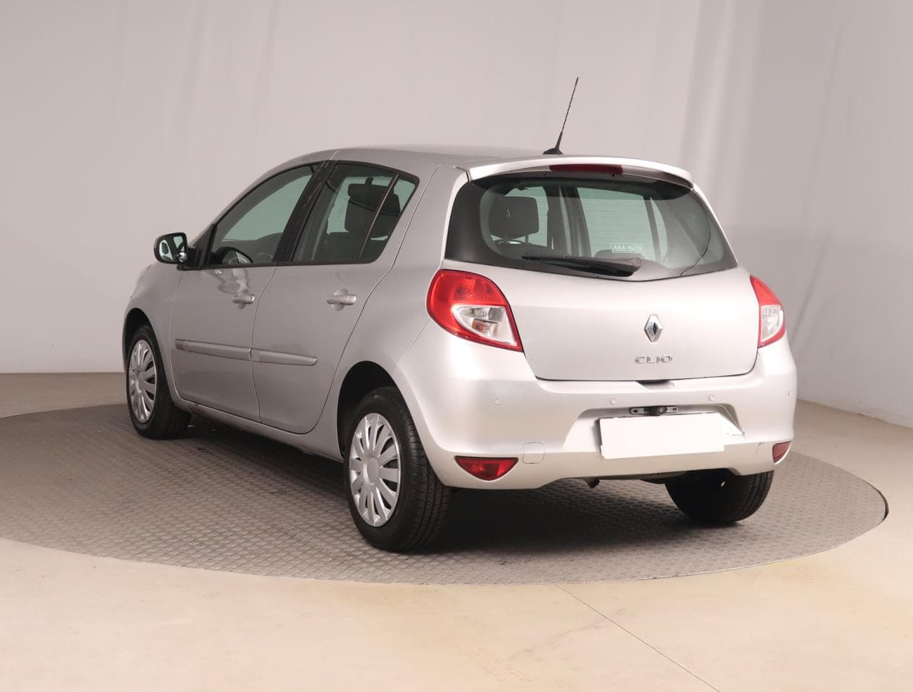 2009 Renault CLIO - 7