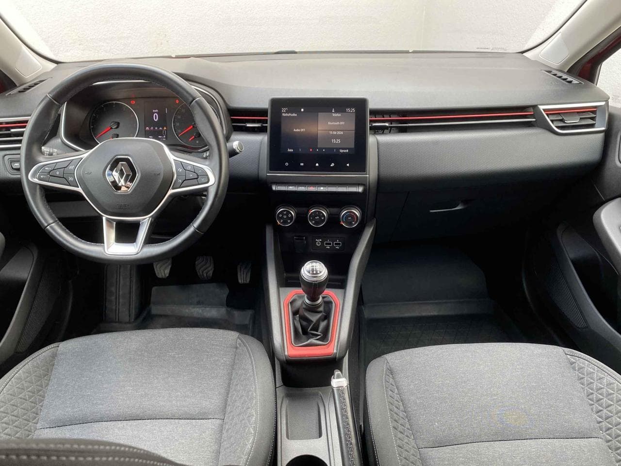 2020 Renault CLIO - 15