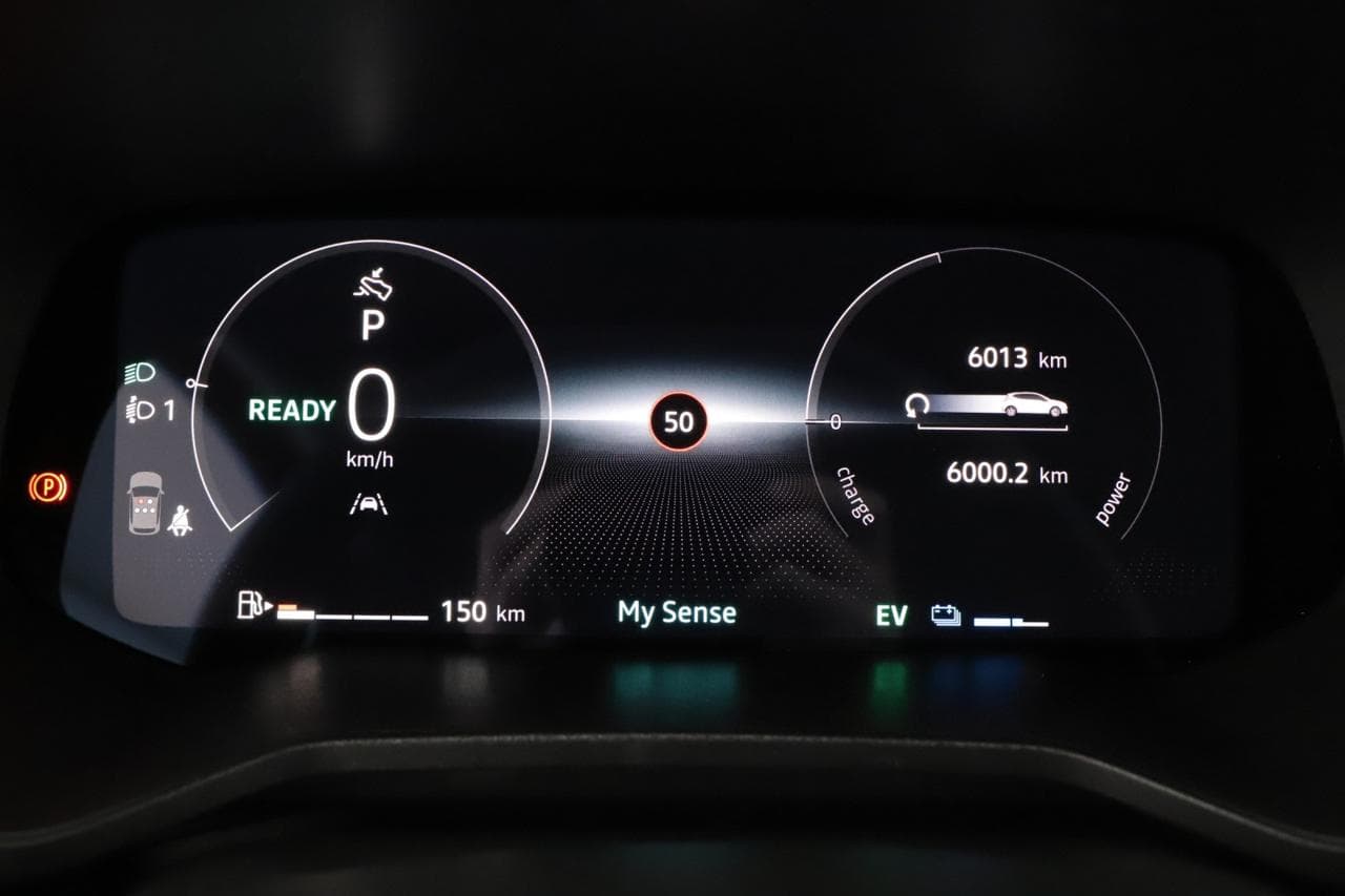 2025 Renault CLIO - 25