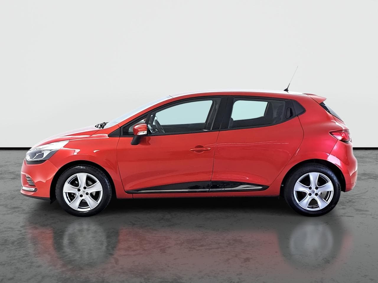 2020 Renault CLIO - 7