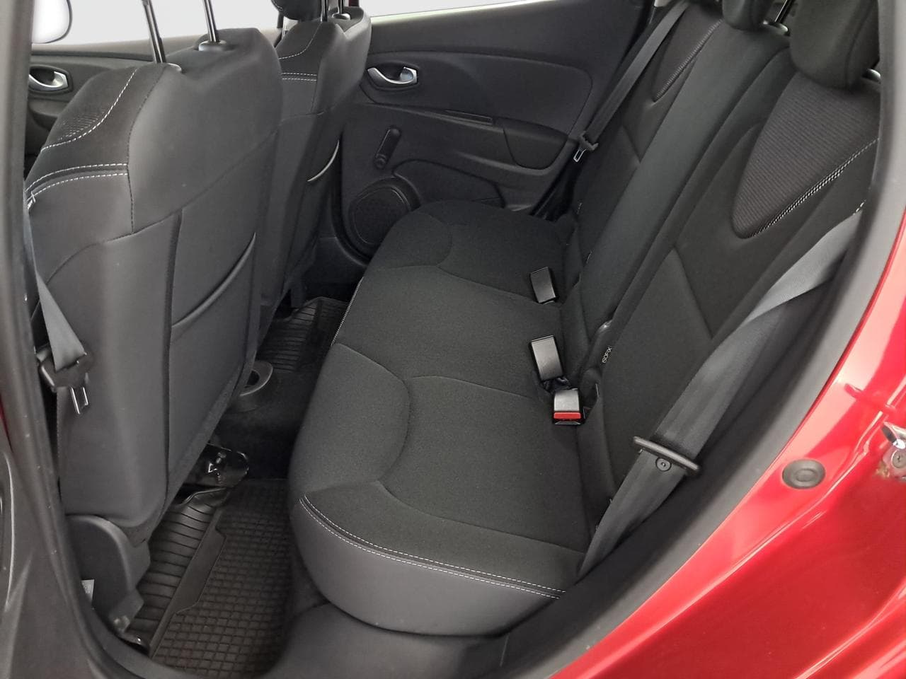 2020 Renault CLIO - 25