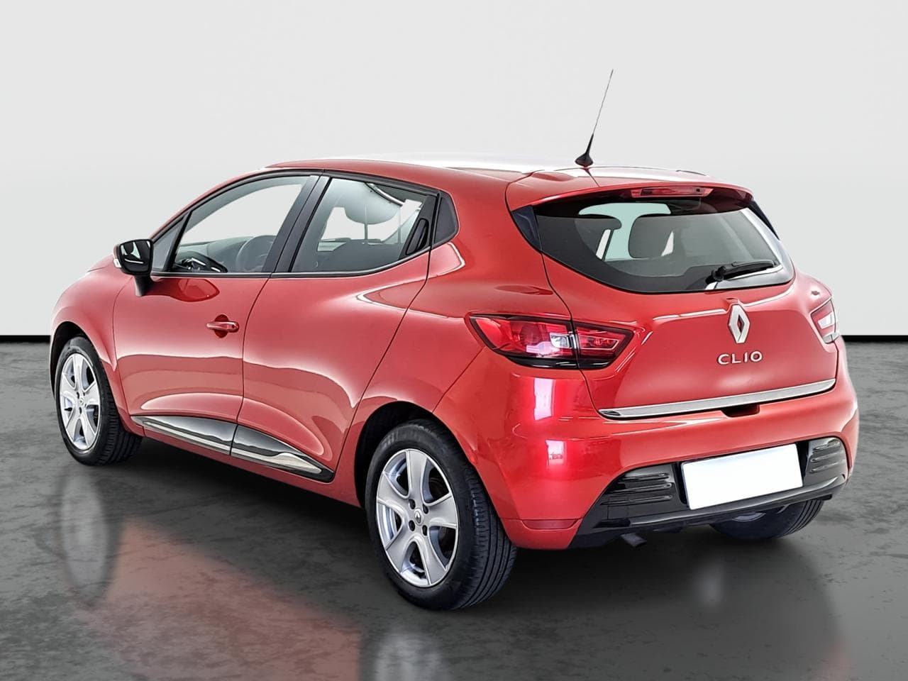 2020 Renault CLIO - 8