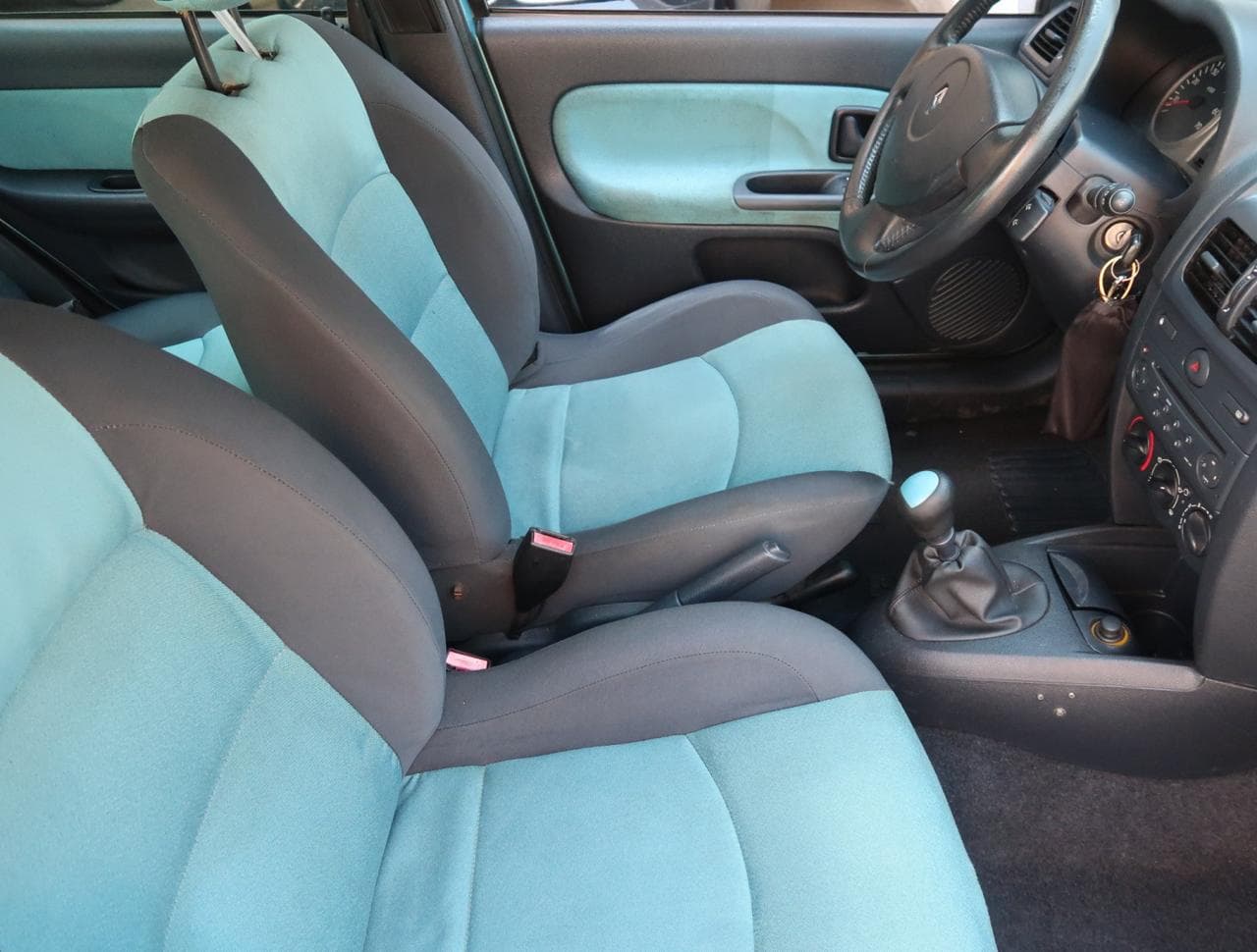 2002 Renault CLIO - 20