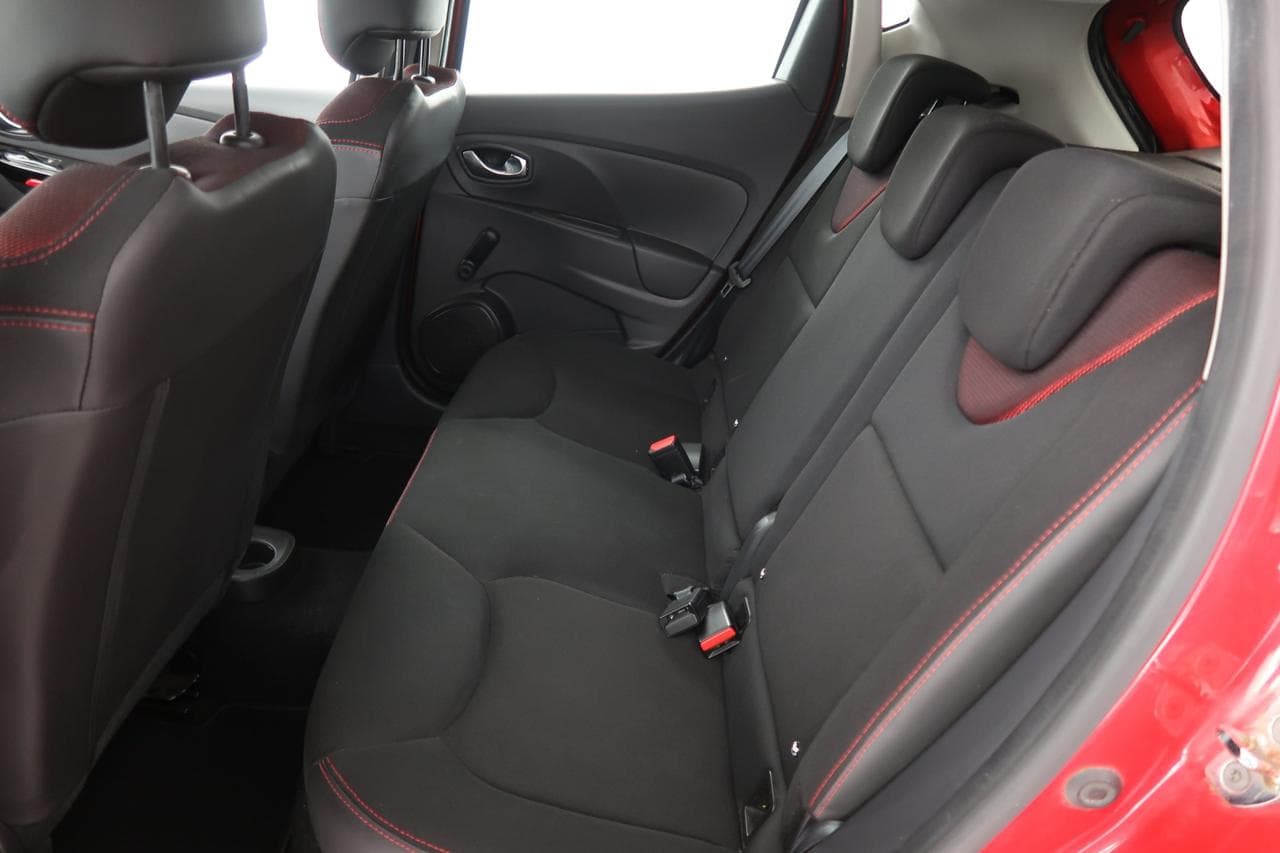 2014 Renault CLIO - 23