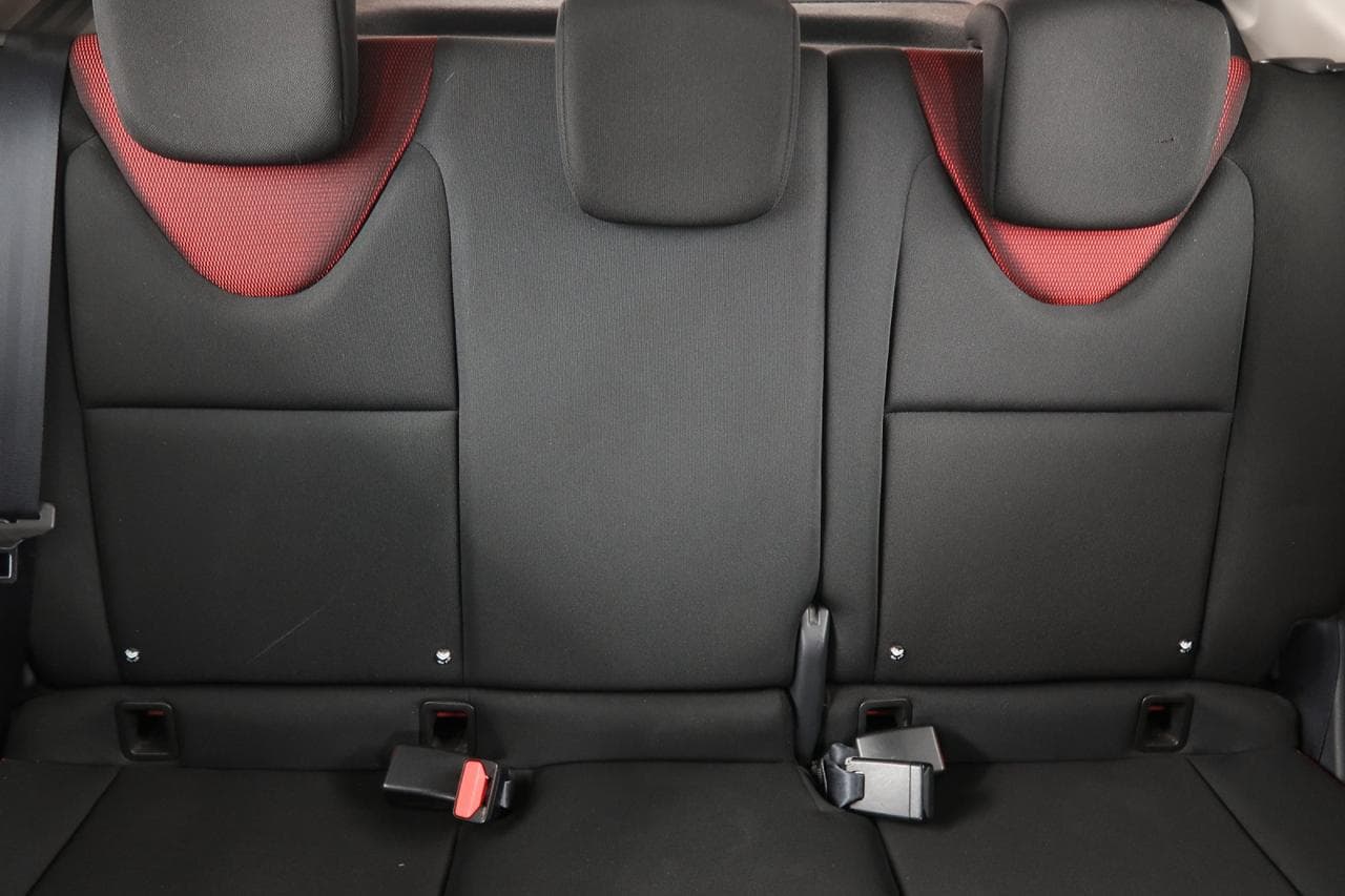 2014 Renault CLIO - 22