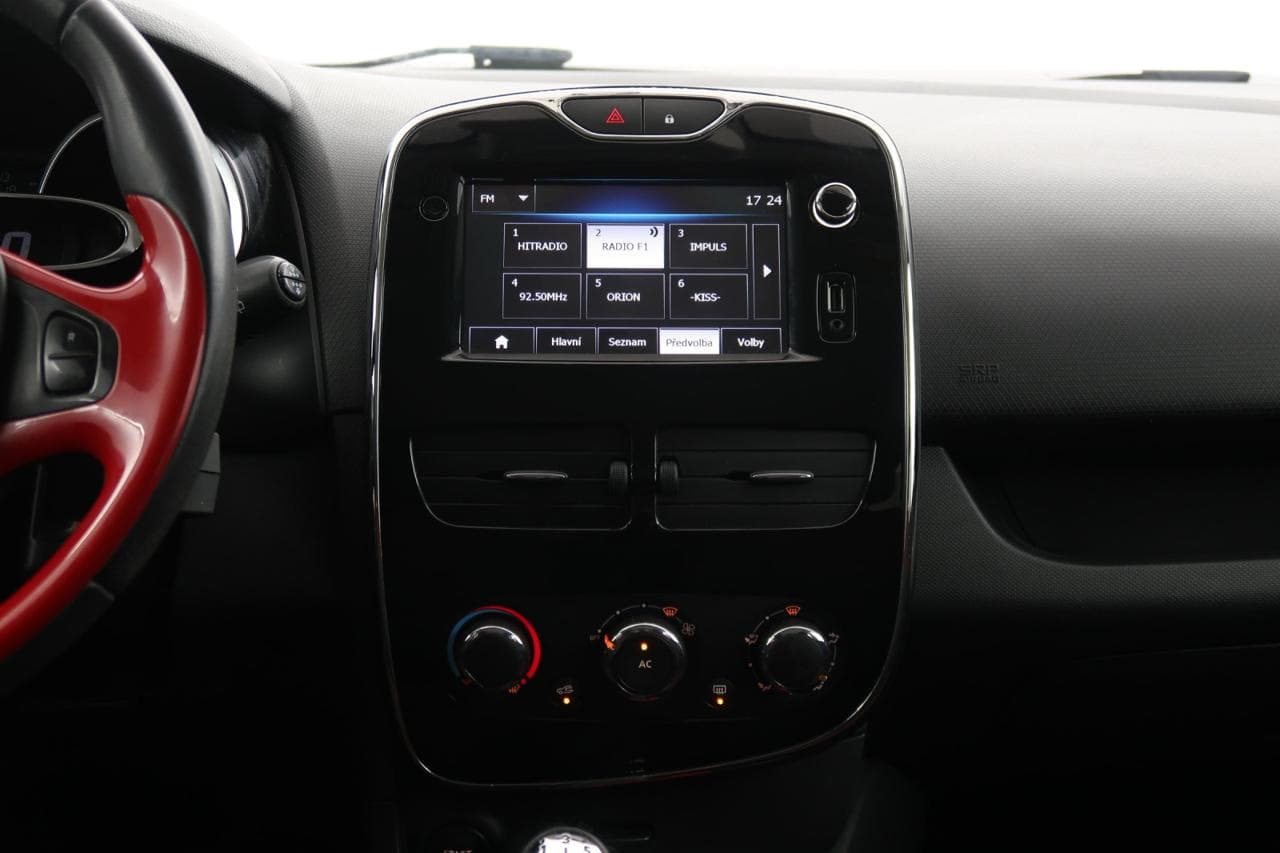 2014 Renault CLIO - 29