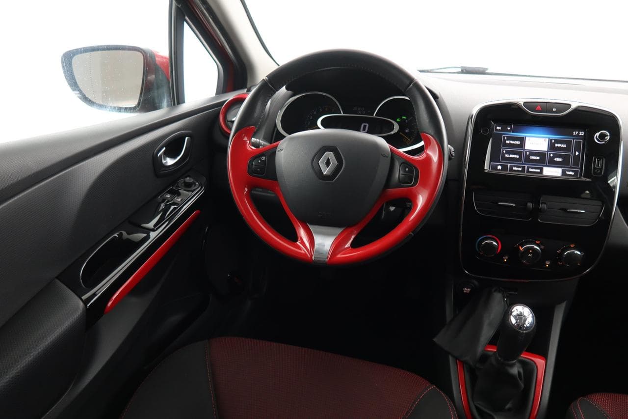 2014 Renault CLIO - 13