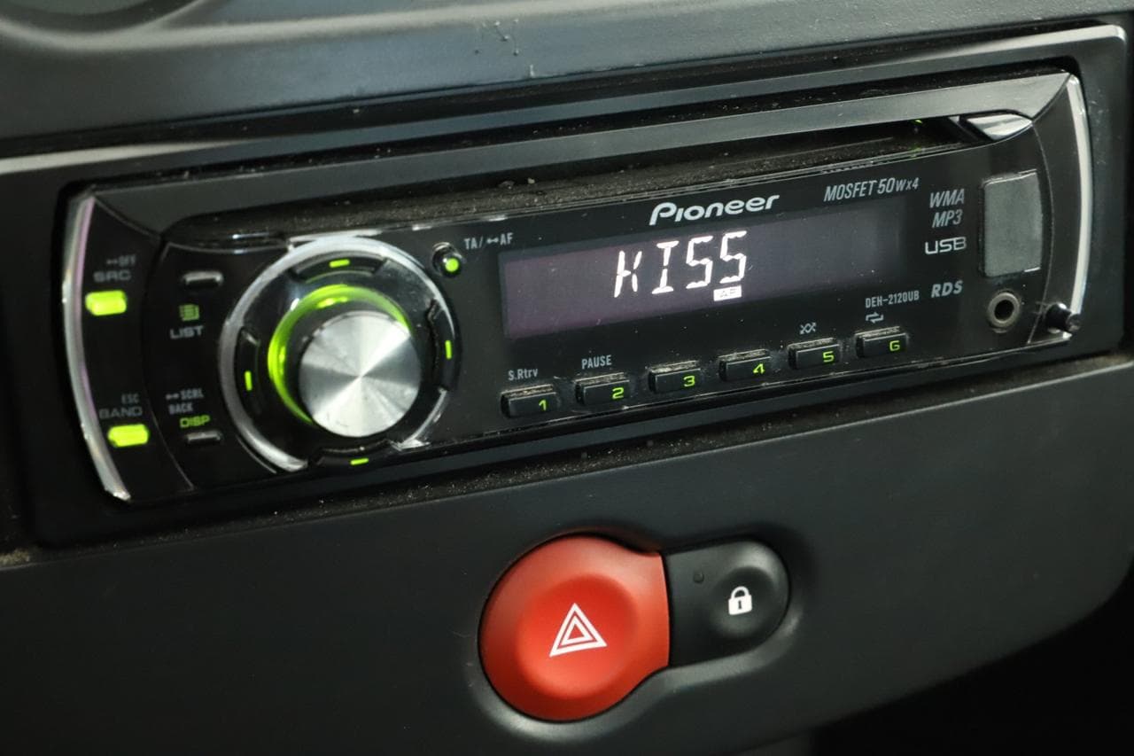 2009 Renault CLIO - 26