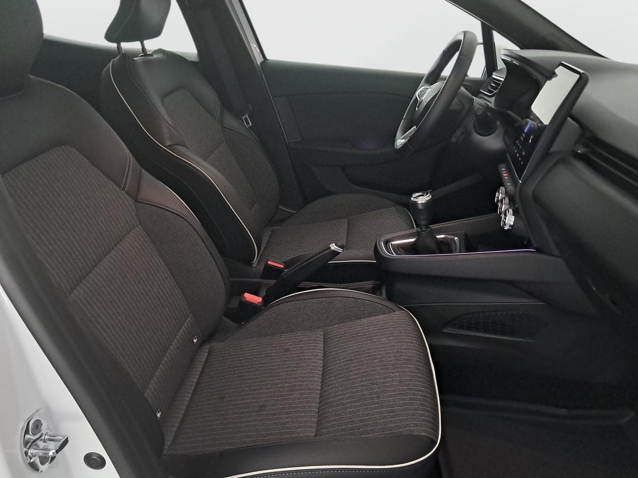 2021 Renault CLIO - 20