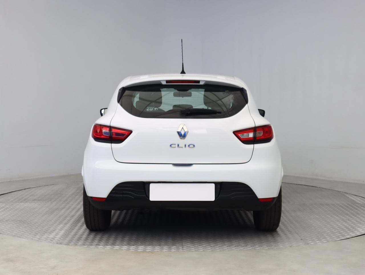 2015 Renault CLIO - 6
