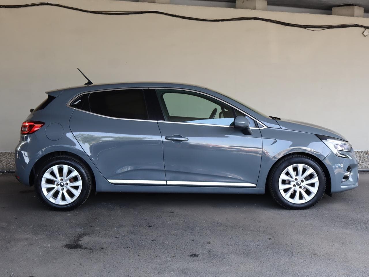2020 Renault CLIO - 8