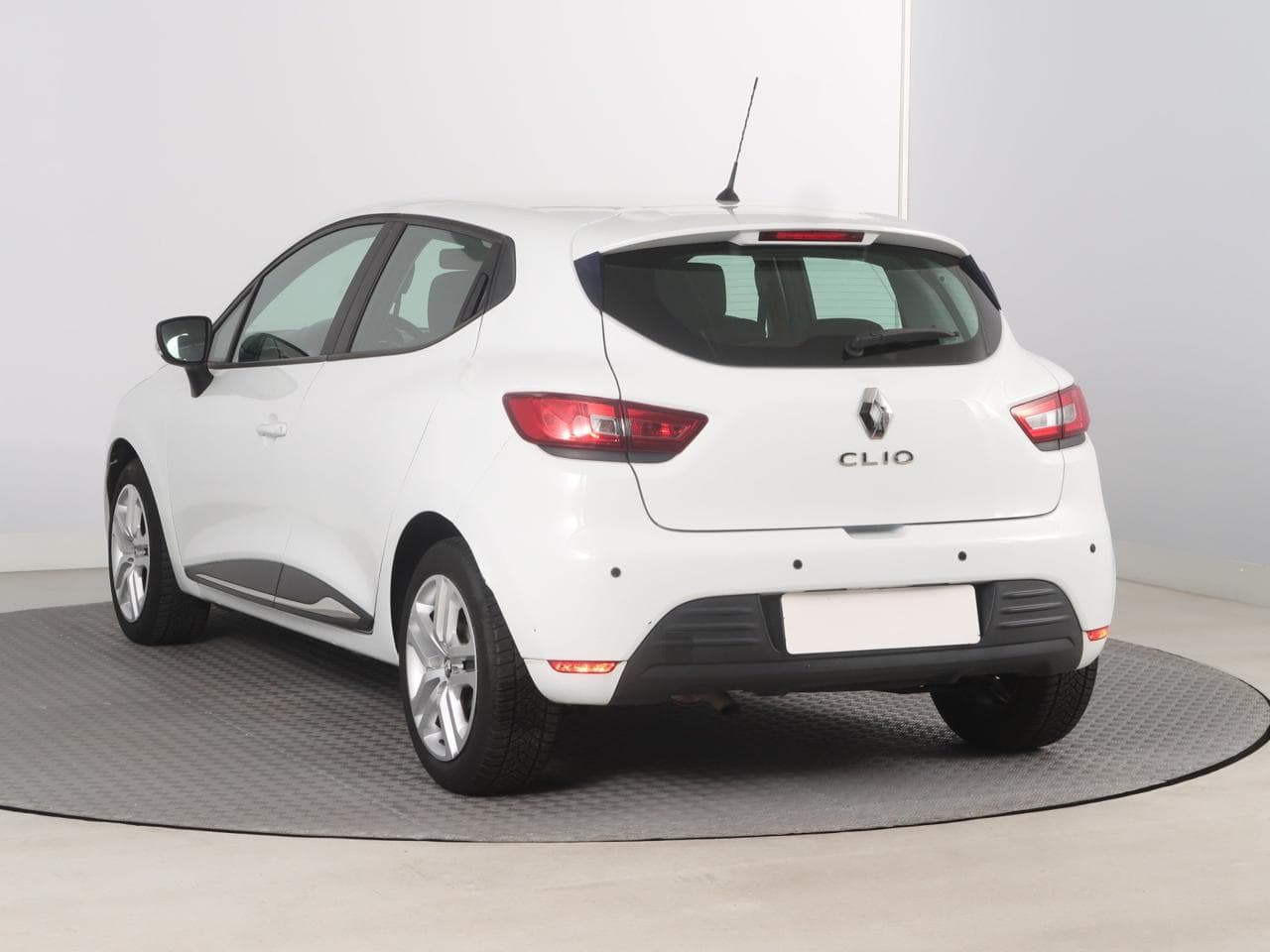2020 Renault CLIO - 5