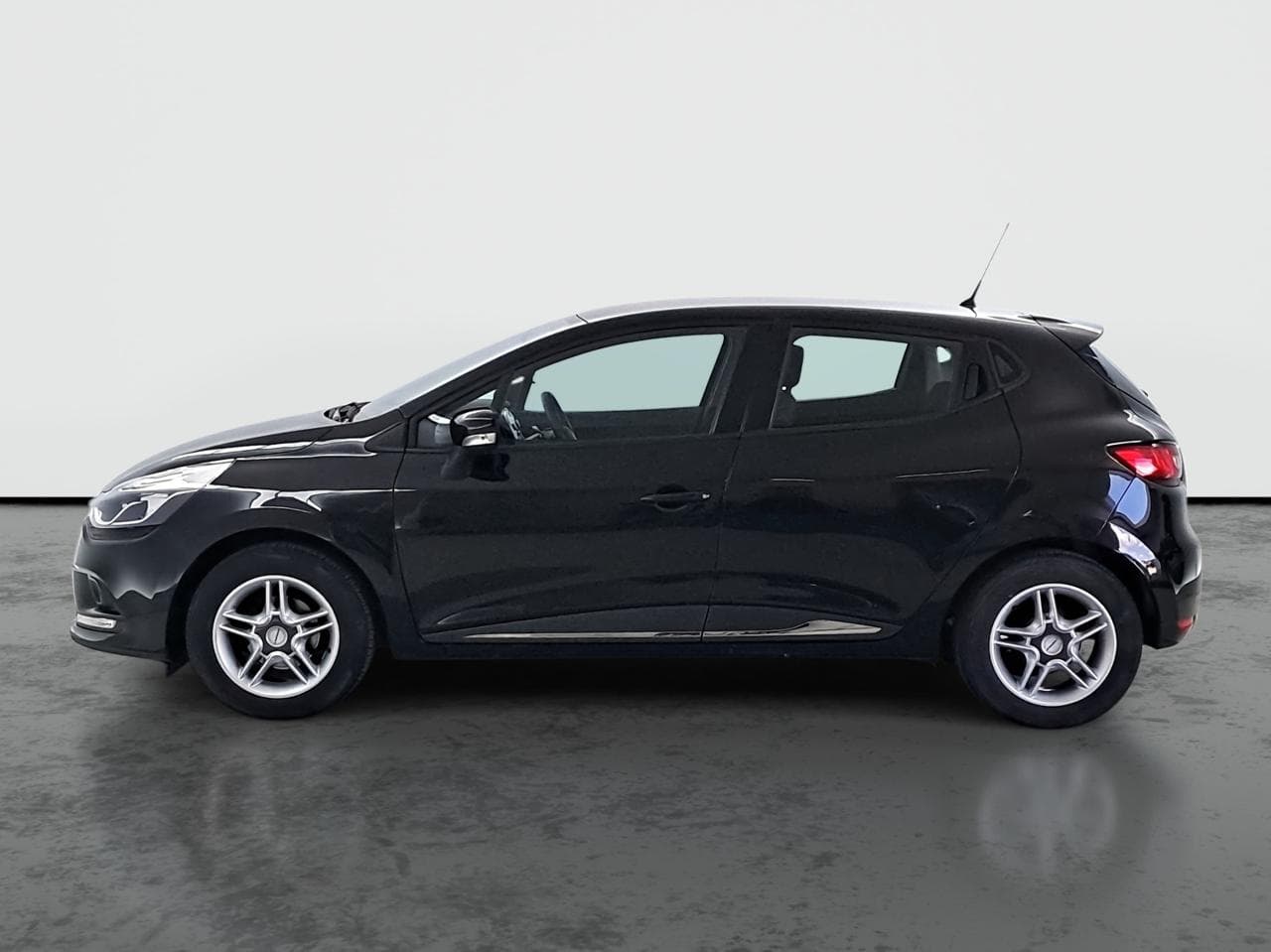 2019 Renault CLIO - 4