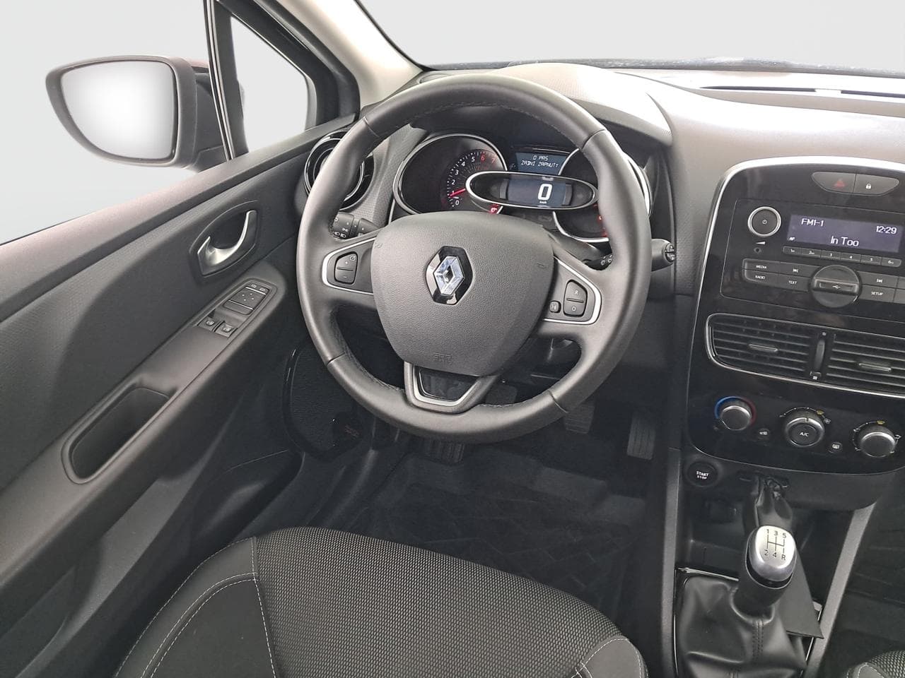 2019 Renault CLIO - 9