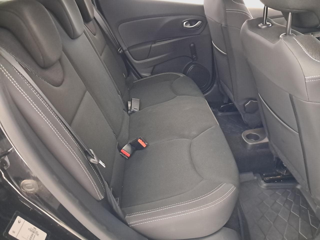 2019 Renault CLIO - 13