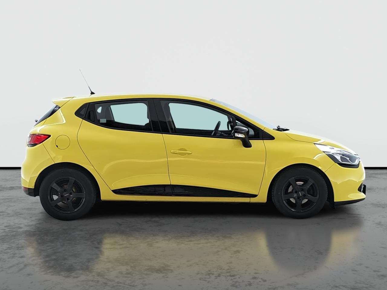 2014 Renault CLIO - 8