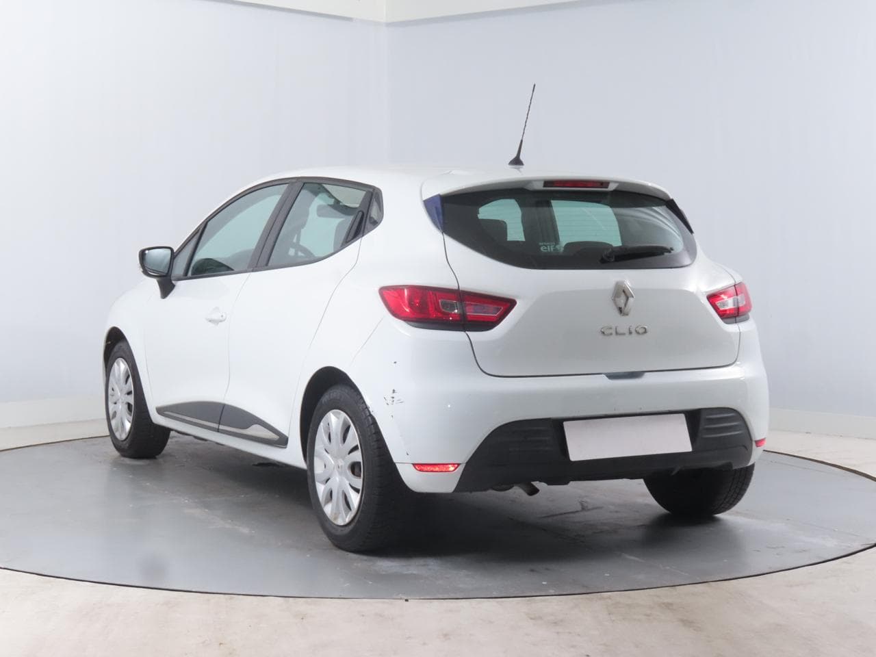 2017 Renault CLIO - 5